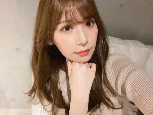 【明里紬个人资料|作品番号全集】可甜可欲的清纯新生代女优