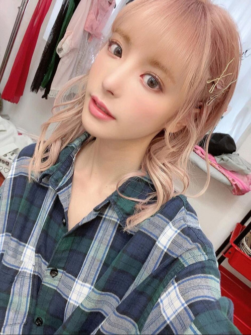 【桃乃木香奈个人资料|作品番号全集】人间水蜜桃F罩杯 桃乃木香奈