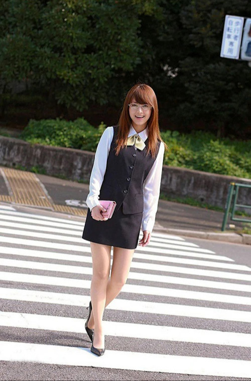 【吉泽明步个人资料|作品番号全集】19岁开始至今拍摄300影片 传奇女优吉泽明步