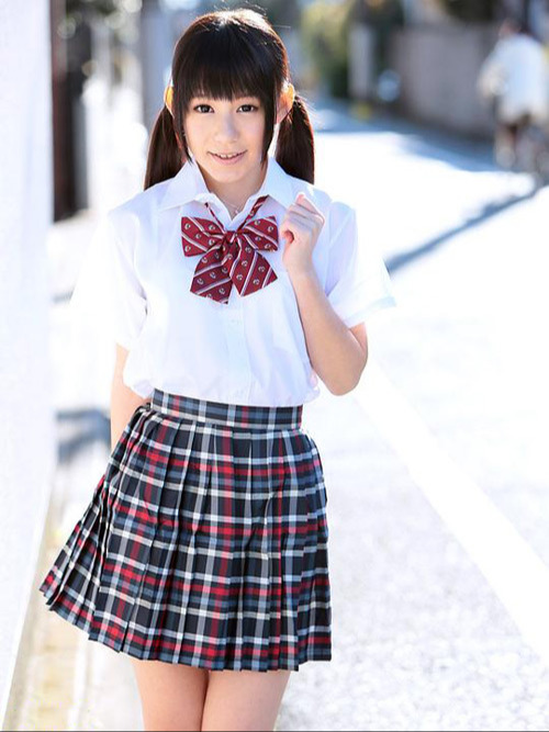 【小西满里惠个人资料|作品番号全集】92年学生妹女优 萝莉控最爱小西满里惠