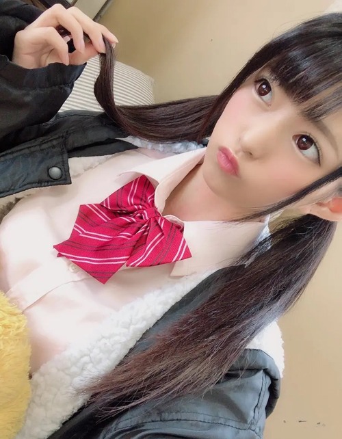 【渚光希个人资料|番号作品全集】喜欢cosplay的学生妹系女生