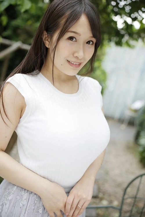 【白石美希个人资料|番号作品全集】2021年下海新晋J罩杯女神