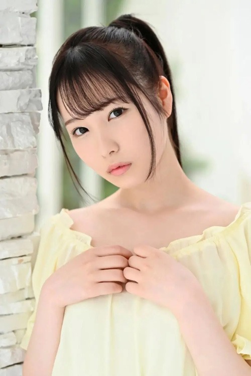【香水纯个人资料|作品番号写真】2021年最新下海的20岁女优