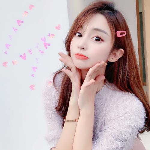 宝宝肚子变得好涨 这就是贪吃的下场