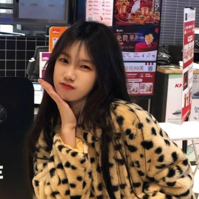 女儿不愿意一个人住 爸爸看到监控后决定离婚