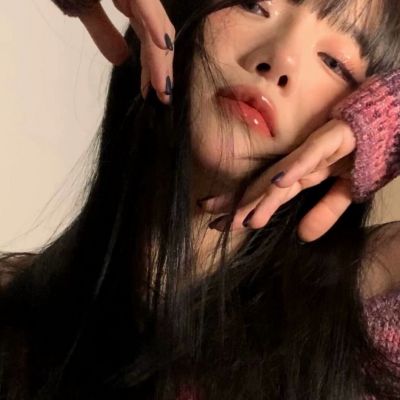 女生到底该不该物质 追求物质不等于虚荣