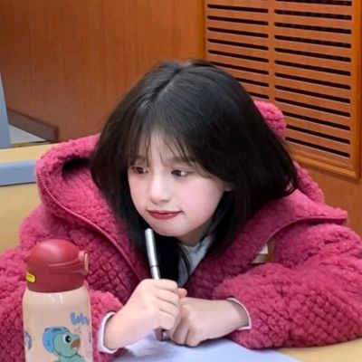 兄弟两个人一前一后离家出走 这个家没法儿待了