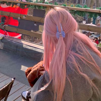 兄弟两个人一前一后离家出走 这个家没法儿待了