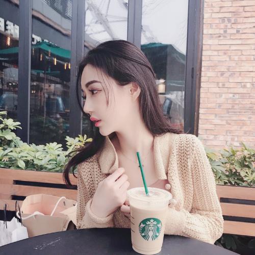 回忆初恋的经典句子 此生最美好的回忆就是初恋