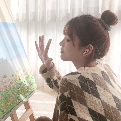 体育课上老师叫做深蹲 我却没把这件事告诉妈妈