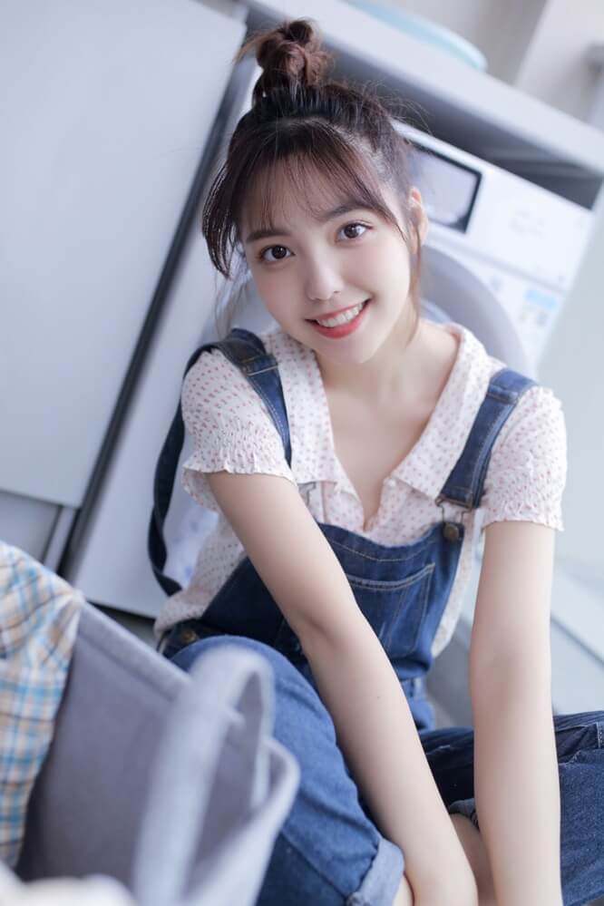 清新少女清纯生活照片展甜美笑容