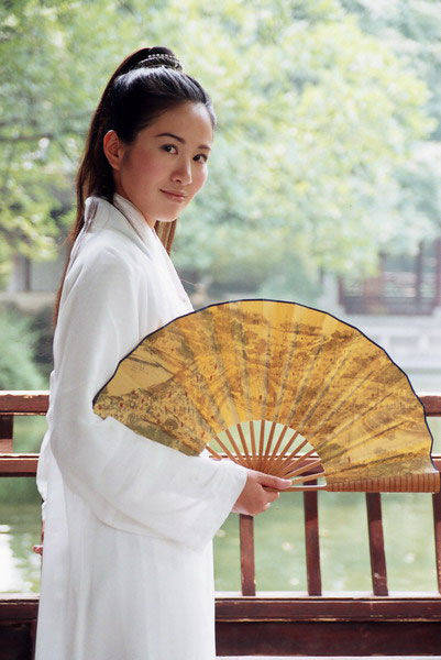 武侠影视剧中十大绝色美女！张敏林青霞李若彤美得让人窒息