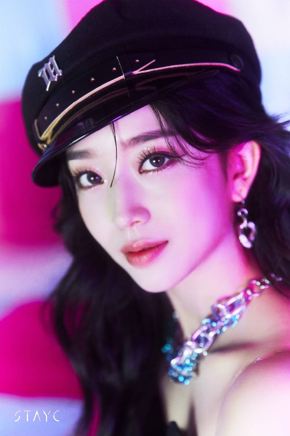 韩国女团STAYC新美图超靓,美得不可方物!