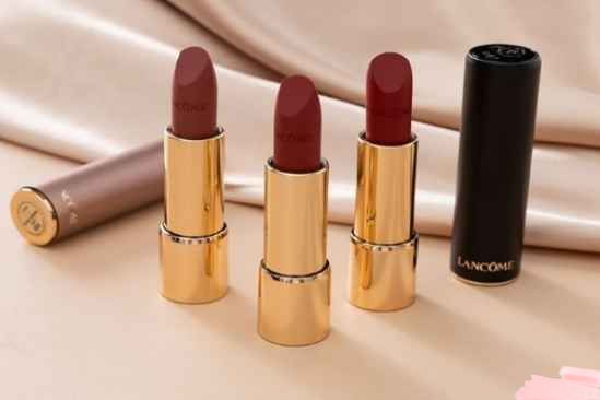 兰蔻196口红膏体上没有logo是假的吗 兰蔻口红真假辨别图