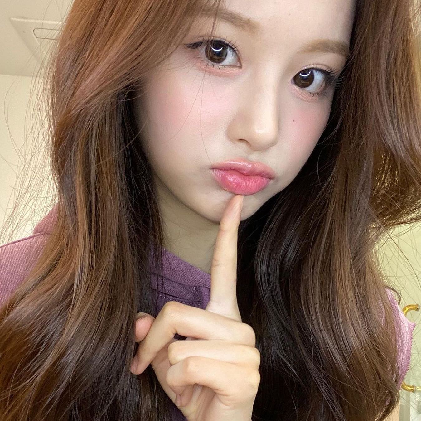 凭这张脸一次通过YG、SM、JYP 征选:她是新一代女团颜值冠军