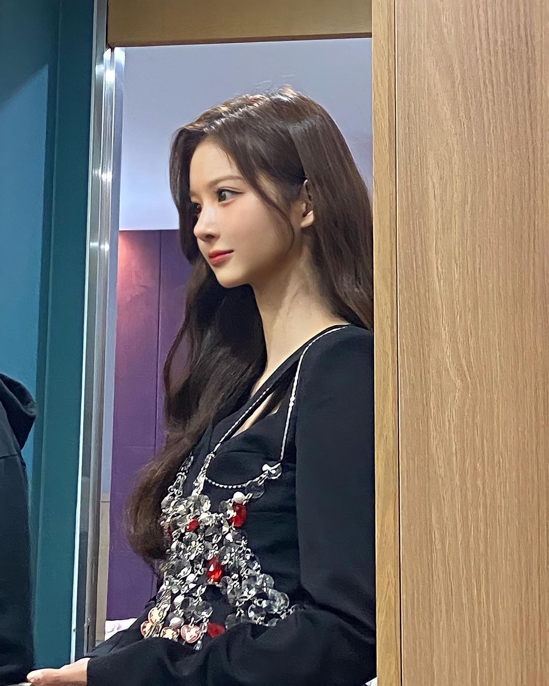 凭这张脸一次通过YG、SM、JYP 征选:她是新一代女团颜值冠军