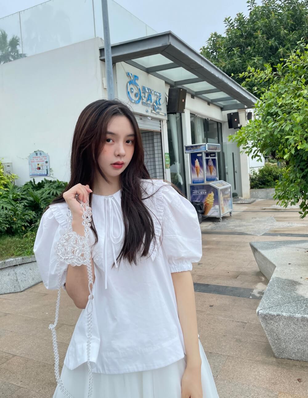 时尚美妆博主胡小糖甜美旅拍照片