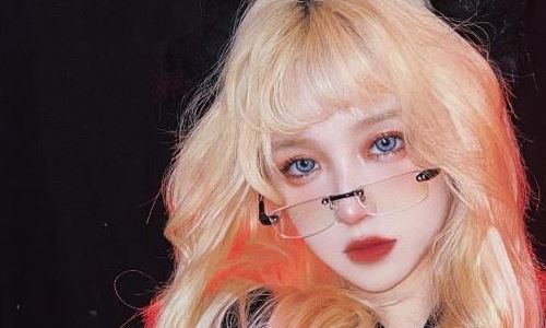 抖音网红机智张身高多少 网传她虐猫是真的吗