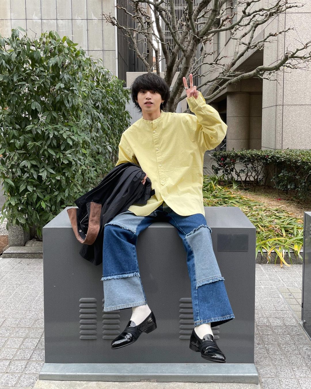 人见人爱的宽松淡盐风搭配，学这3位男子日系潮流穿搭