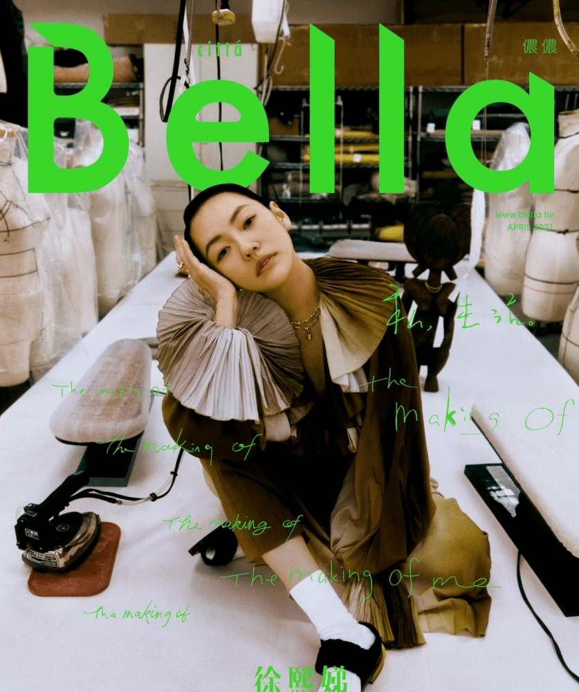 大S结婚后首次与妹妹小S聚会,二人同框很随和,小S看着更飒