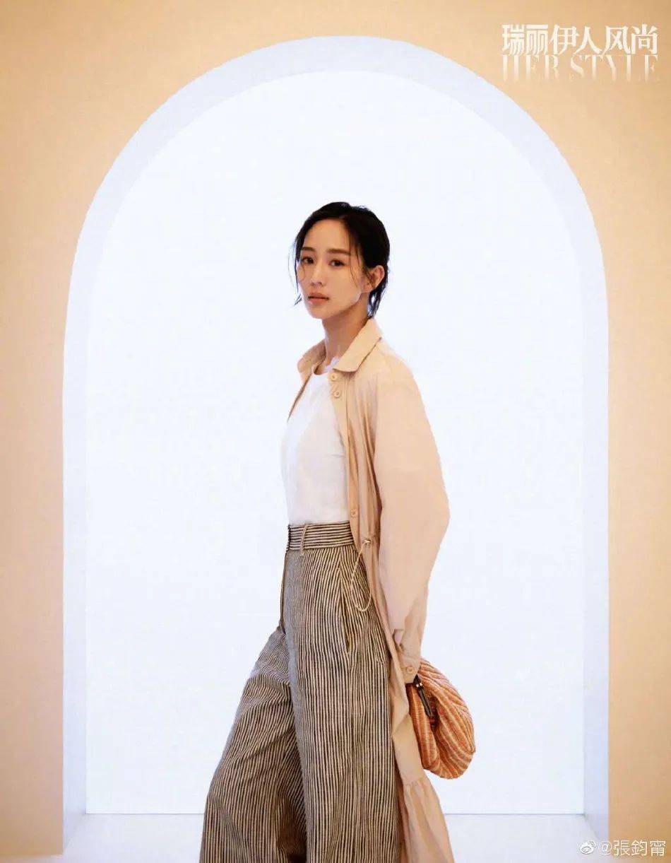 张钧甯春季写真，靓丽多姿太惊艳！