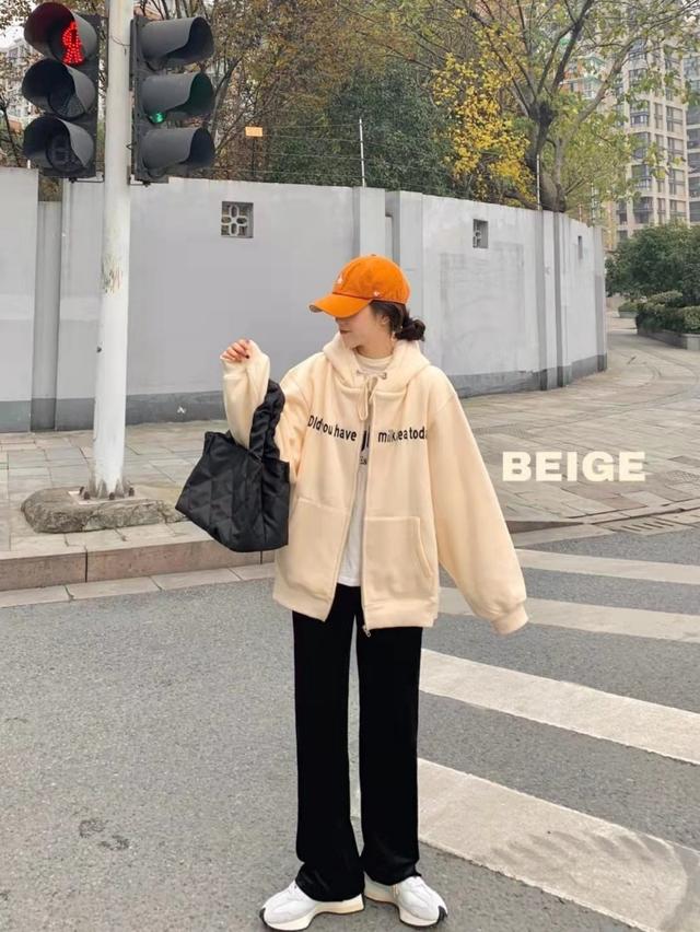 挑战一周不重样搭配，打翻心中调色盘，自信魅力绽放