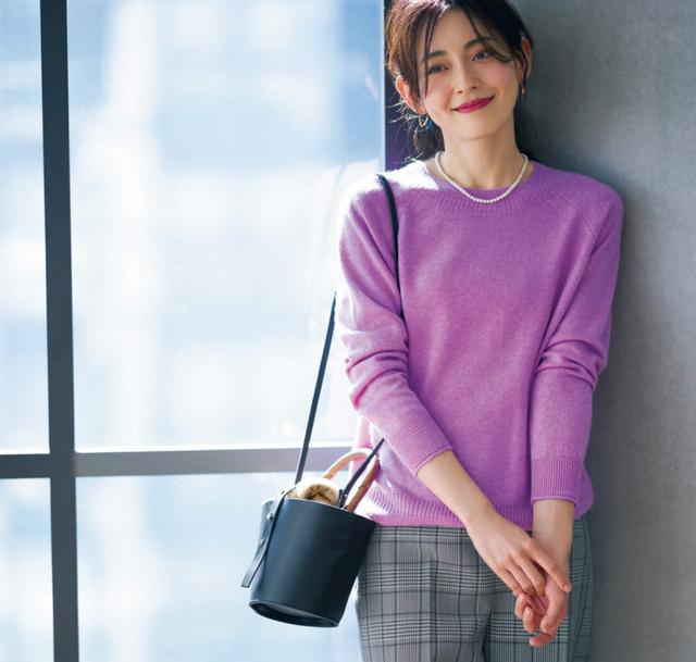 春季穿衣配色很重要，掌握这3组配色显白优雅还减龄