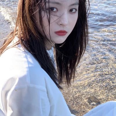 同学聚会上我出轨了从前的爱人：新欢和旧爱应该怎样选？