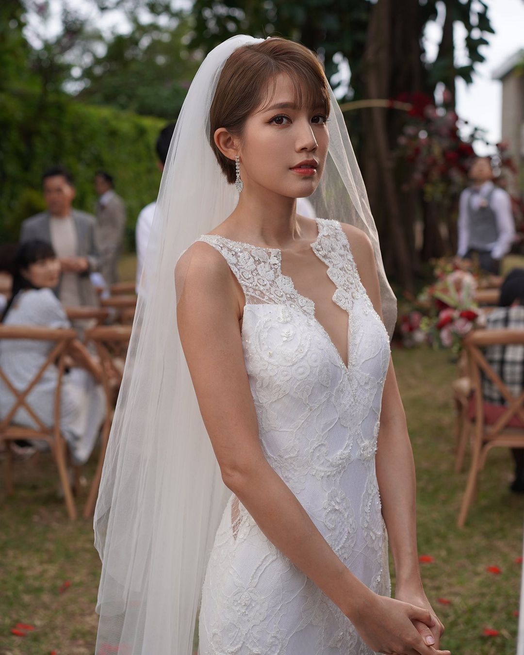 从女团成功转型演员,苏皓儿入行11 年终凭《金宵大厦2》入屋