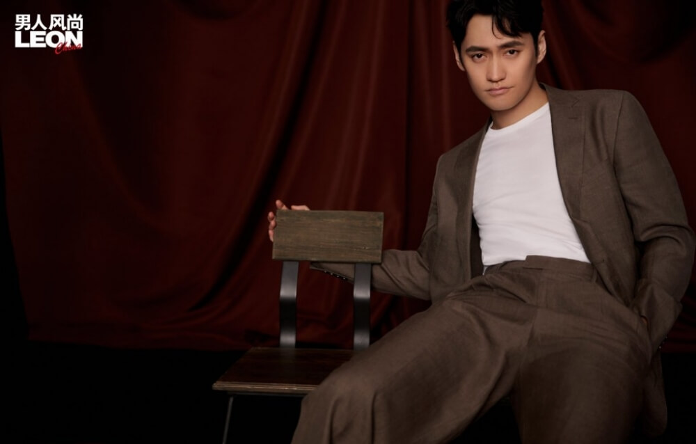 袁弘张歆艺亲密拥抱深情对视情人节写真大片