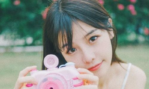 抖音网红小爪几个人资料怎么走红的 直播忘开美颜是什么梗