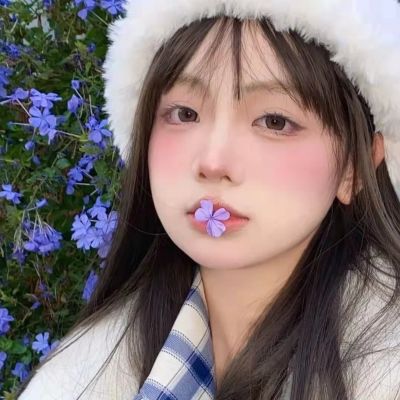 妈妈再婚后晚上总是叫痛 每当想起这个场景我都羞红了脸