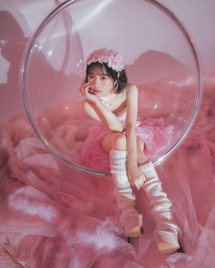 日本最强妹妹人生首次比基尼「なえなの」新出写真集