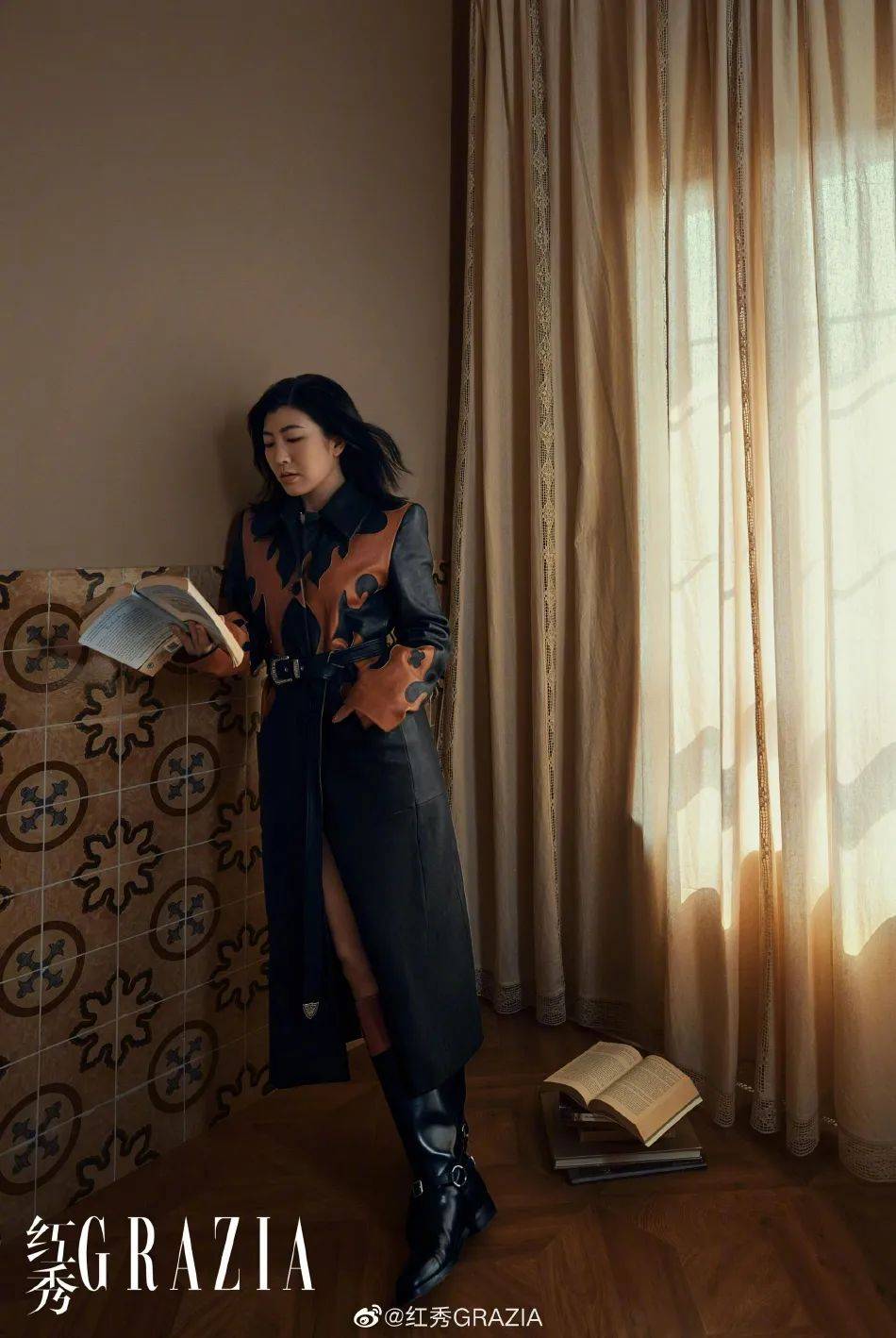 徐梦桃白鹿身穿姐妹装同框美图!雪肤玉貌魅力不可小觑