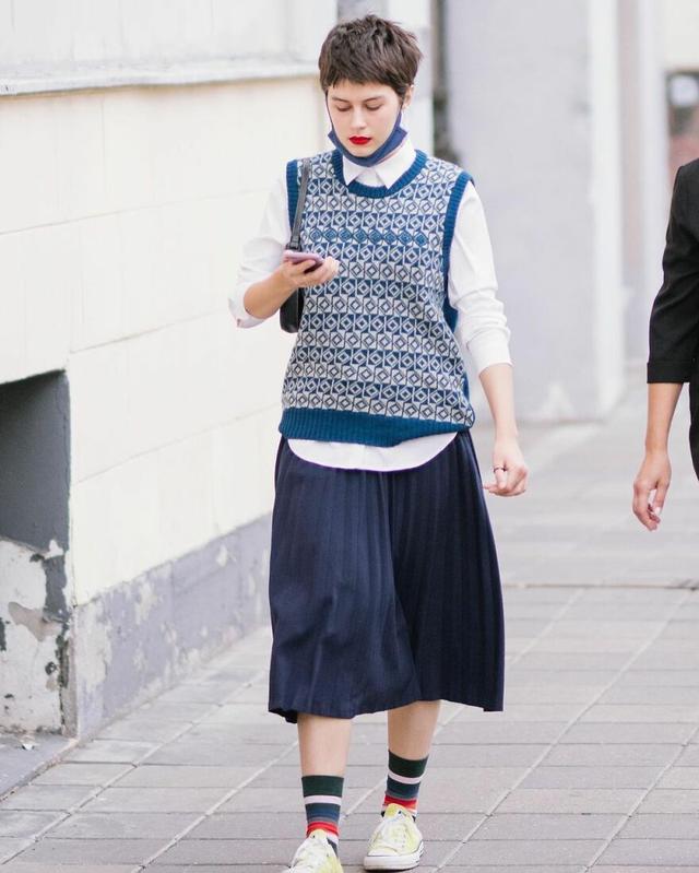 俄罗斯时尚街拍，穿衣打扮不分国籍