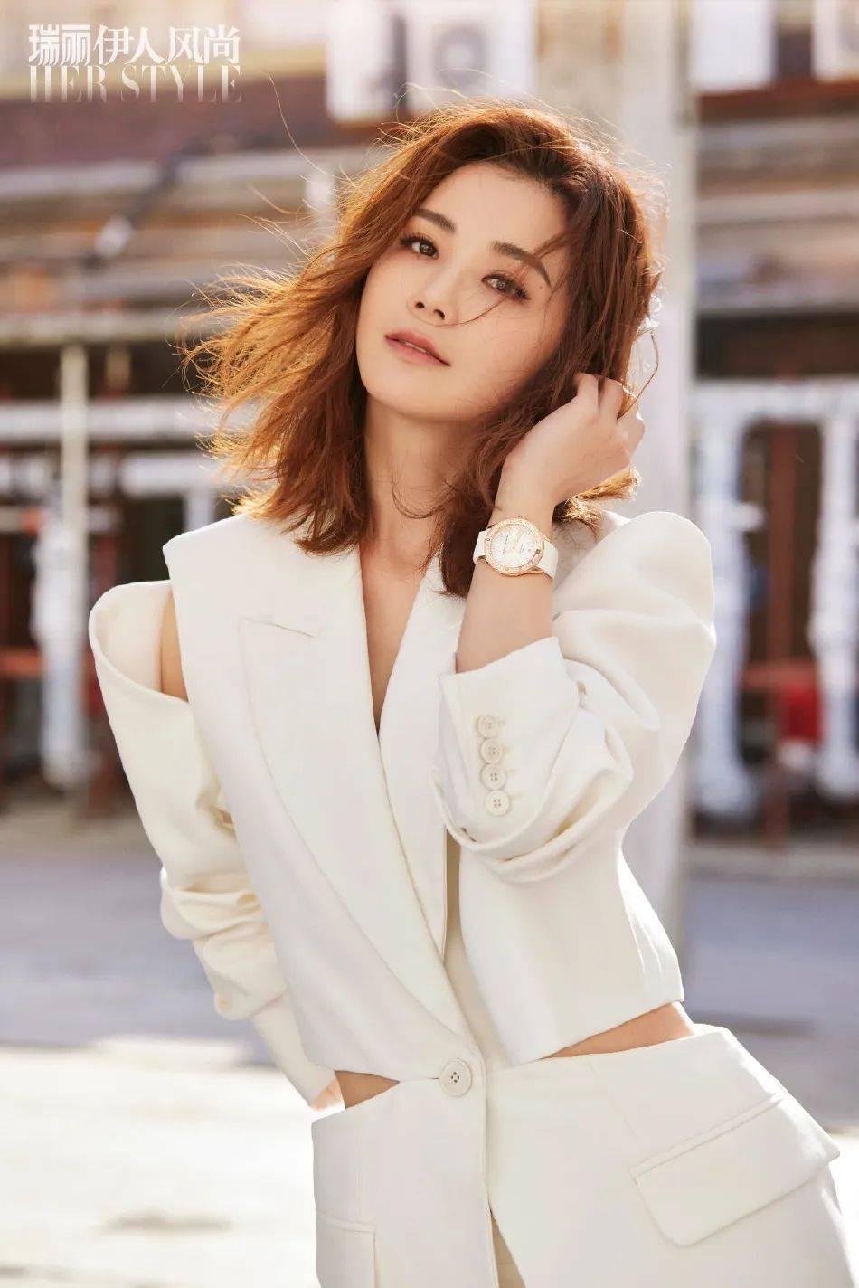 TWINS落日镜像美图超靓！高颜值姐妹魅力十足