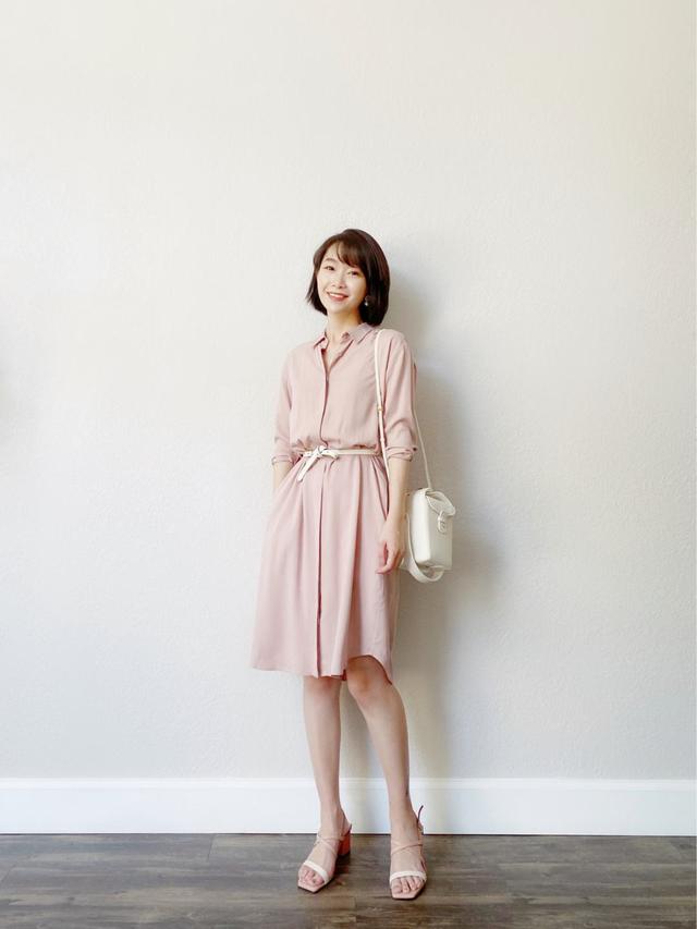 天生气质的女人:穿衣干净耐看,搭配简约优雅