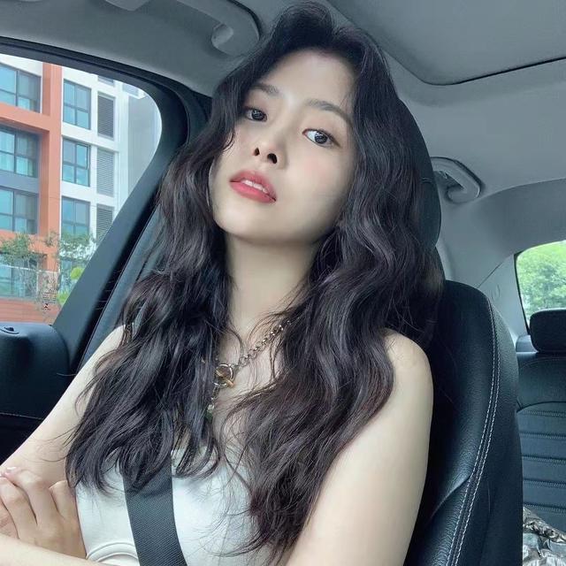 都说换个发型换个心情,满意的发型到底长啥样?看完这四点就明白