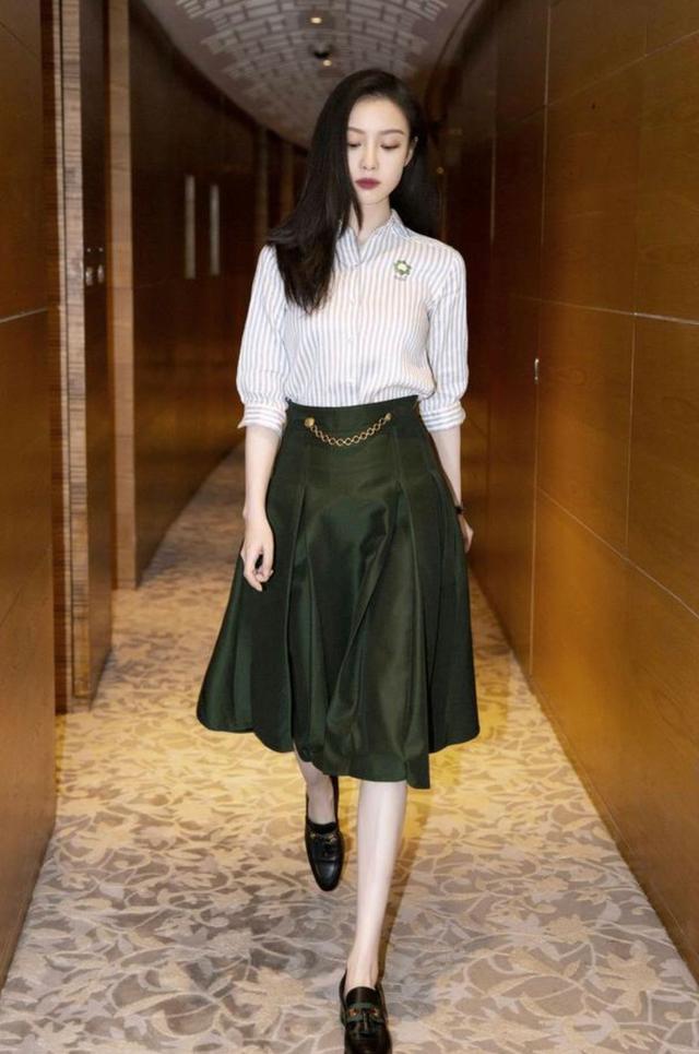 为什么你穿衣不好看？避免这6个常见的穿搭误区，轻松摆脱路人感