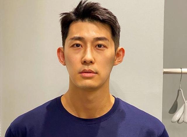 男生即使不化妆也要打理好头发!这4款发型帅气又有型