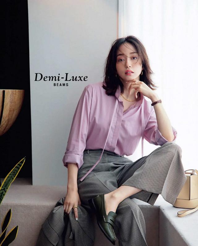 春季穿衣配色很重要，掌握这3组配色显白优雅还减龄