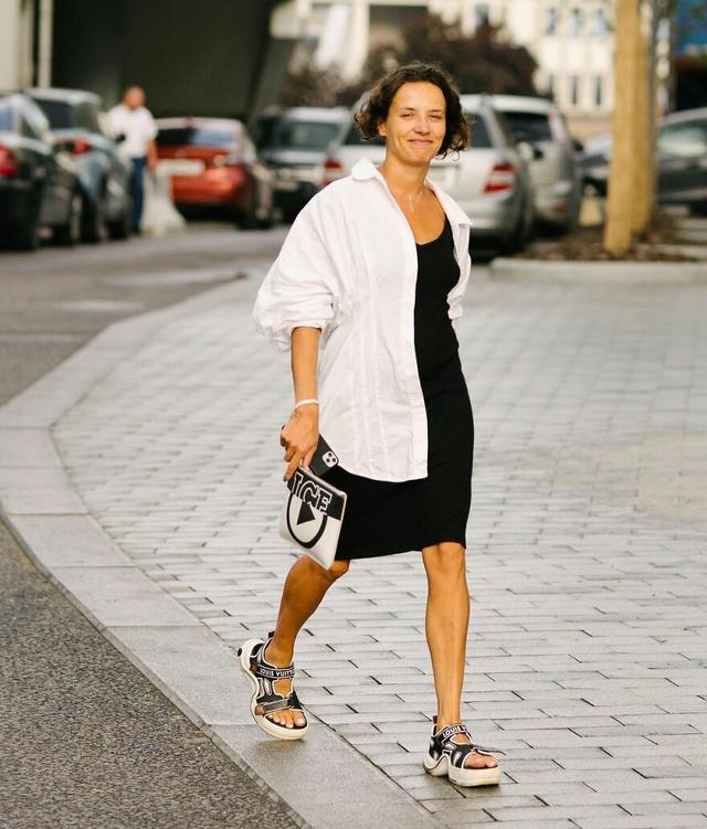 俄罗斯时尚街拍，穿衣打扮不分国籍