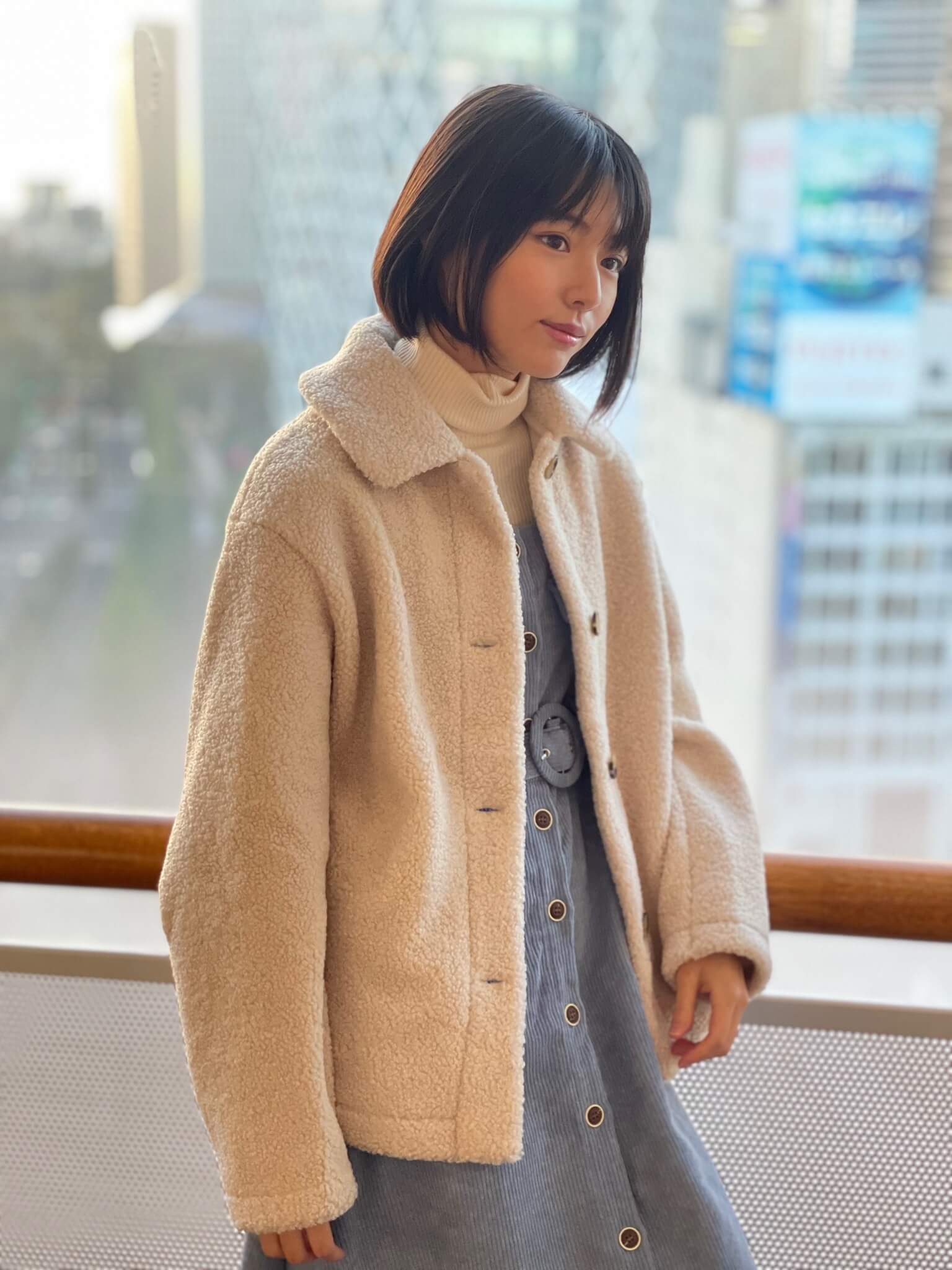斜杠写真偶像《叶月つばさ》同时还是个漫画家!