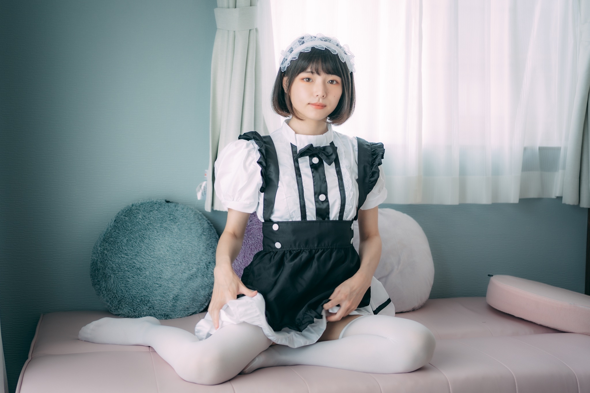 斜杠写真偶像《叶月つばさ》同时还是个漫画家!