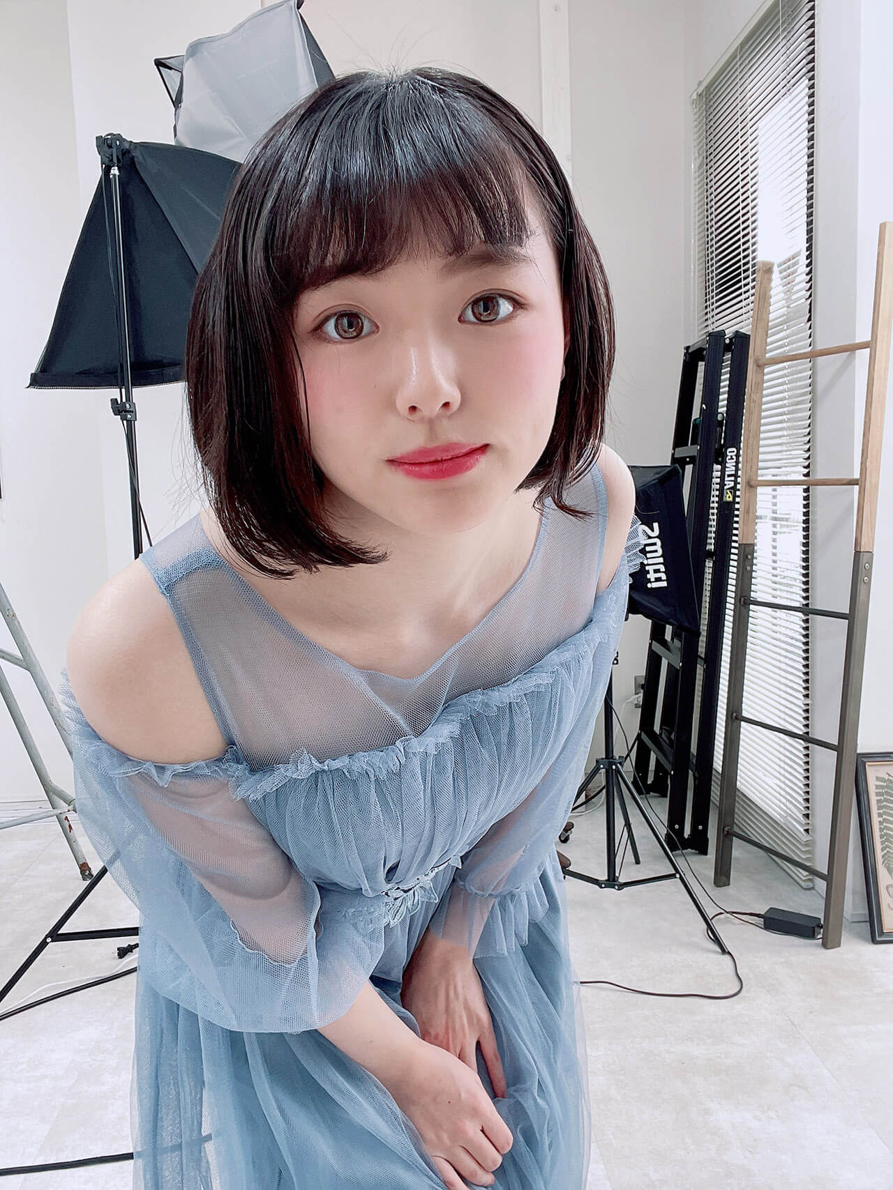 斜杠写真偶像《叶月つばさ》同时还是个漫画家!