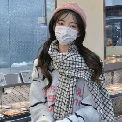 这是教室轻一点啊 几个学长一起不停的要我