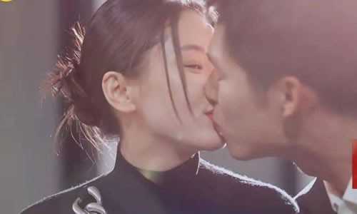 接吻伸舌头和不伸舌头有什么区别