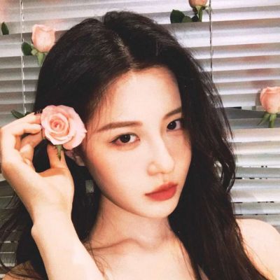 来自漂亮姐姐的诱惑 我差点就沦陷了