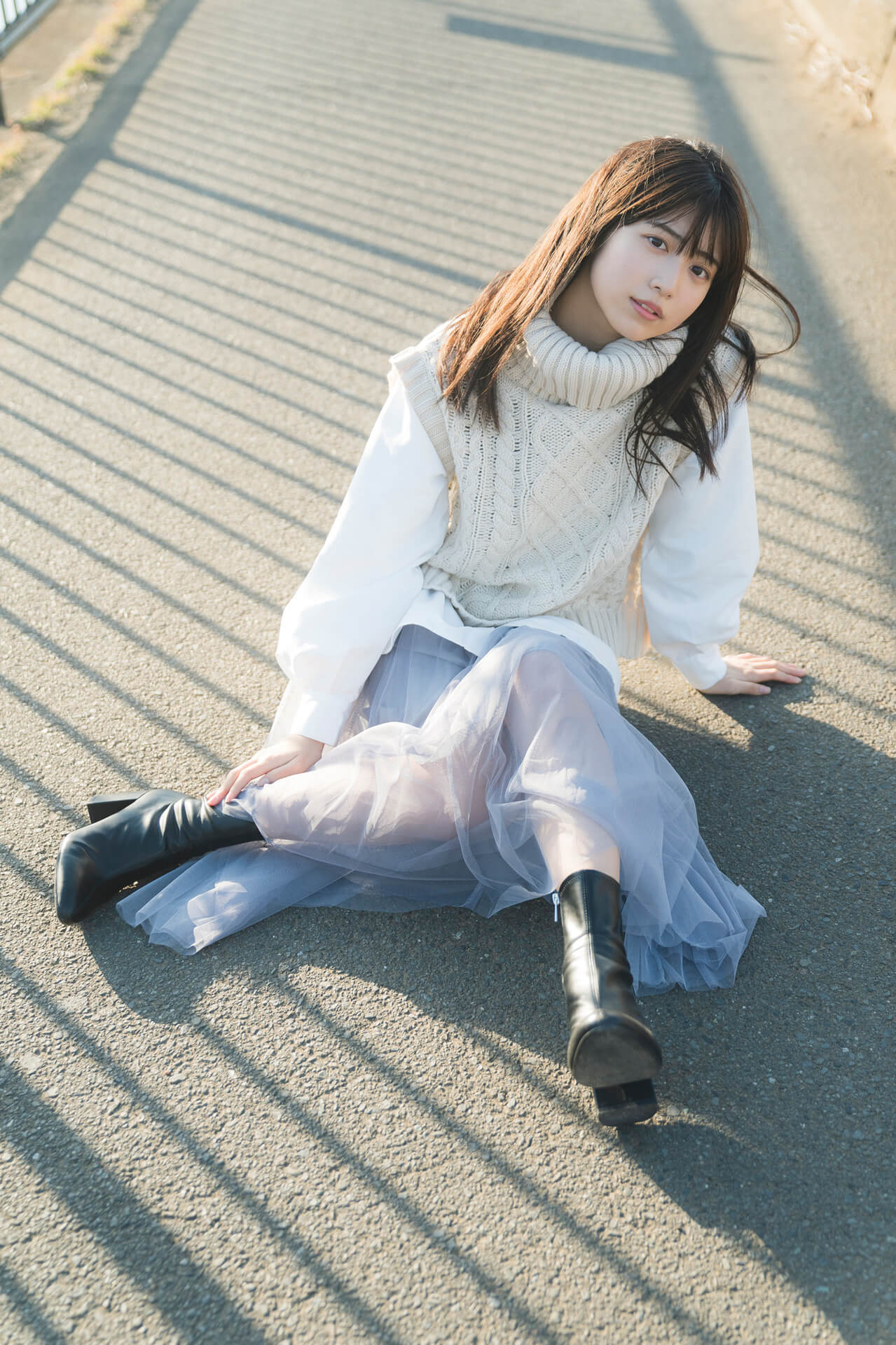 吉田莉桜&吉田莉樱 少女写真 君との距離の因数分解