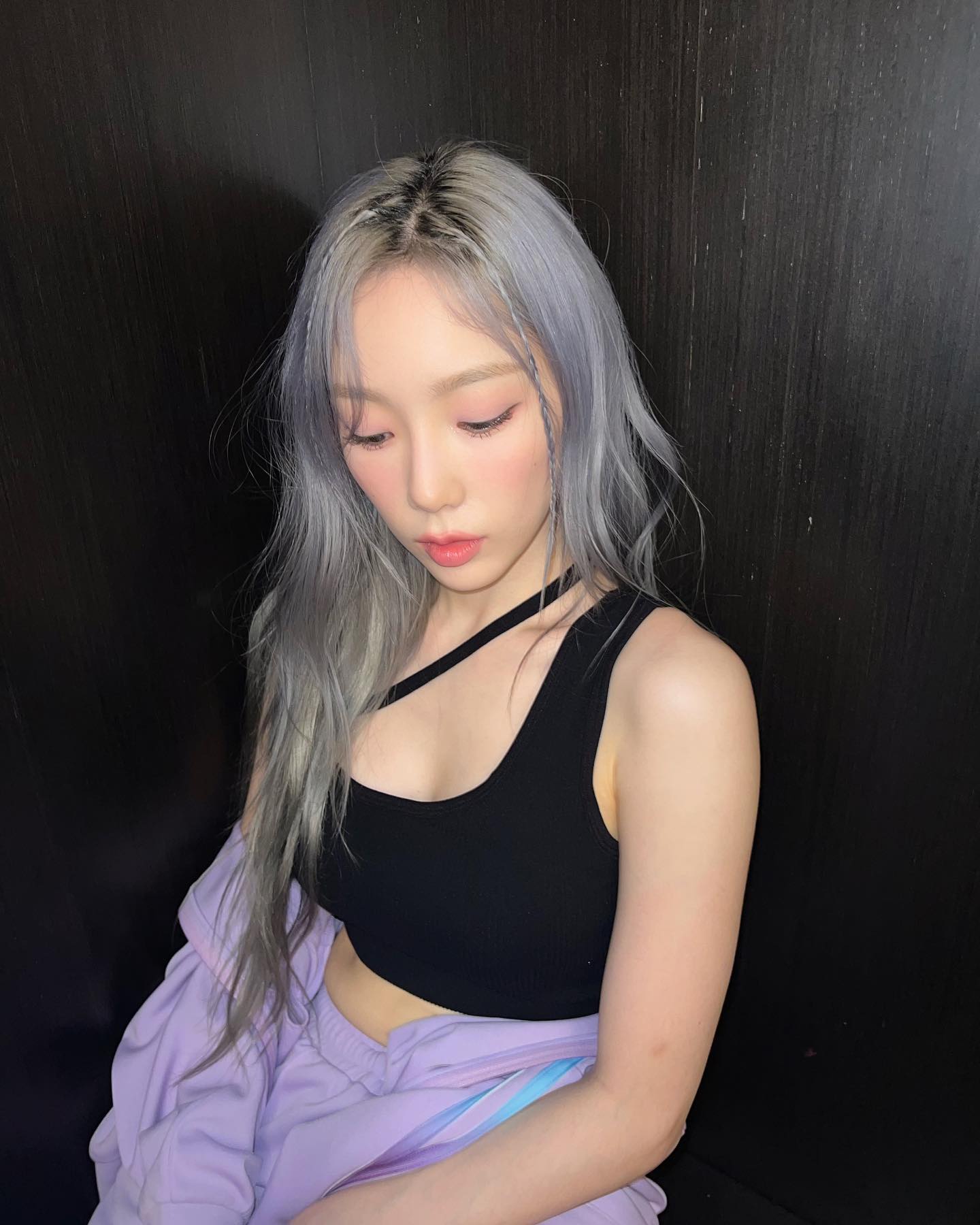 Gigi Hadid、Jennie、太妍都爱绑，从欧美盛行到韩国的夏日编发Baby Braids